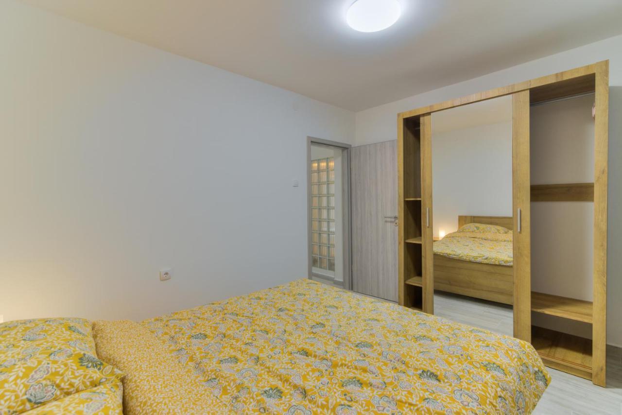 Demi II Apartment เซนญ์ ภายนอก รูปภาพ